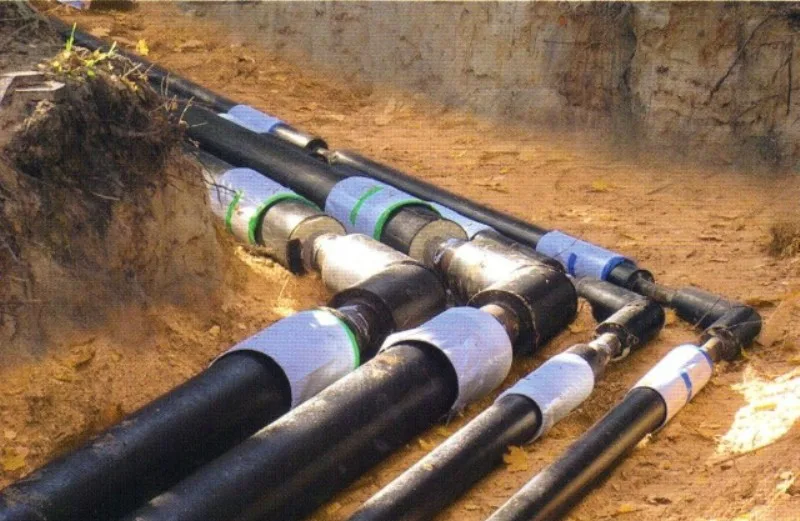 Прокладка трубопроводов теплотрассы: современные решения с Флексален для долговечности и скорости работ