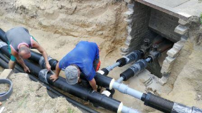 Прокладка трубы Флексален для отопления